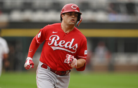 Sal Stewart homers as Reds hold off Chicago White Sox for a 9-8 win